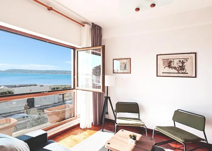 Апартаменты The Superhost -marina Vista Mare Кротоне