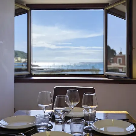 Marina - Vista Mare Apartment Crotone